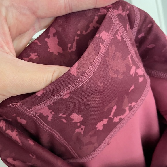 Define PowerHold High Waisted 7/8 Legging - Picture 6 of 7